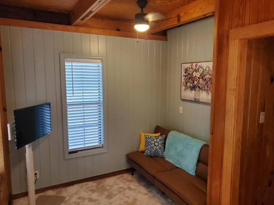 107 Vinewood Cabin Brewton エクステリア 写真